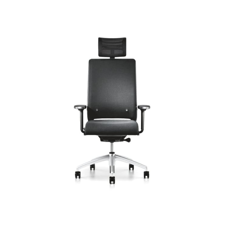 Interstuhl Hero armchair in black. Ergonomic office seating for executive comfort.