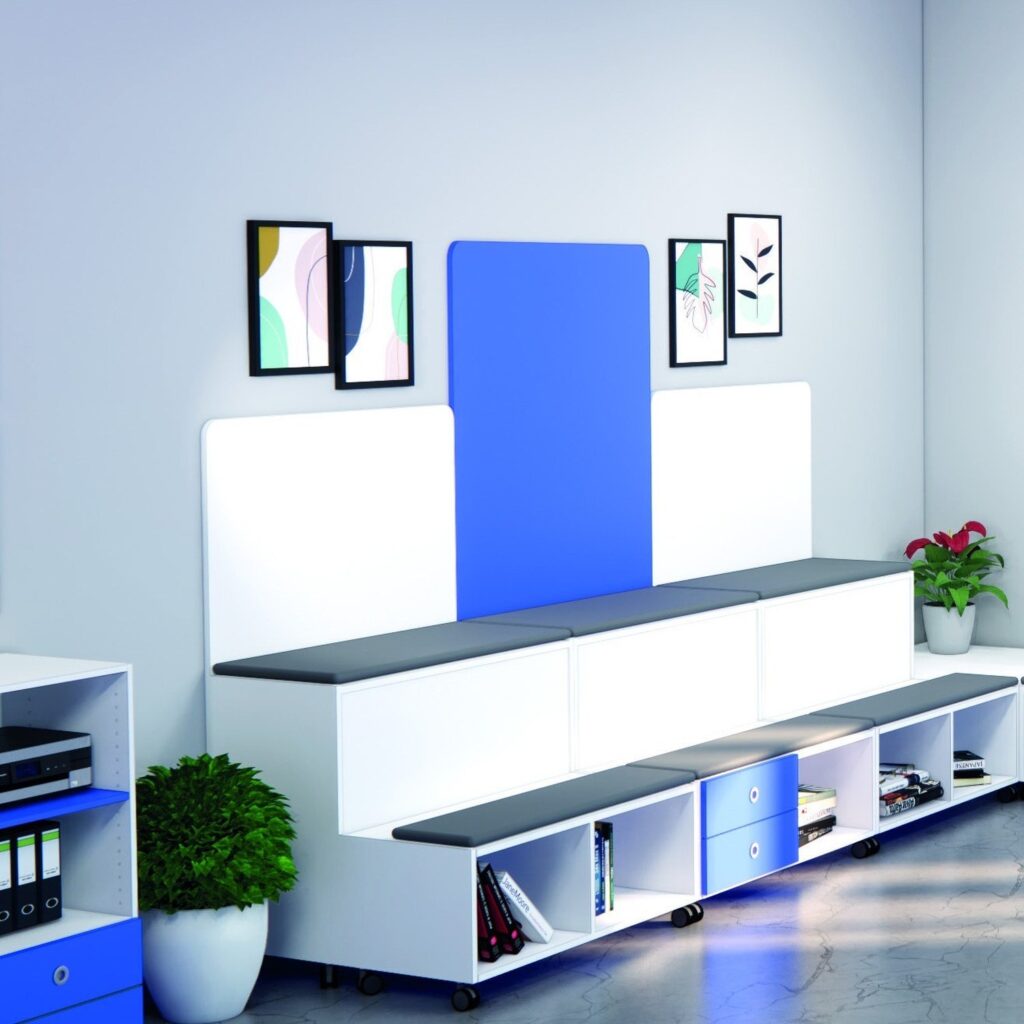 Steps debating modules with tall wall panels
